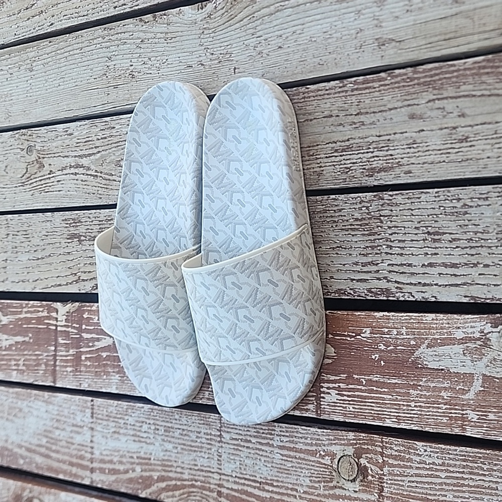 Michael Kors Gilmore Mk Slides - image 5